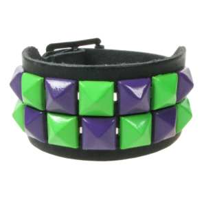 SMALL GREEN AND PURPLE PYRAMID LEATHER WRISTBAND 